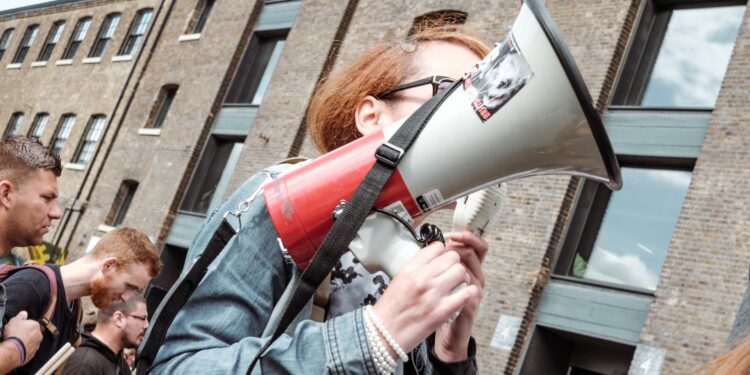 UCU protests against the pension scheme in over 60 universities