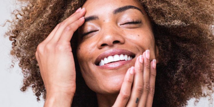 5 Common Skincare Myths That Are Damaging Your Skin