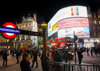 How billboard advertising can fit the ‘bill’ without leaving people ‘board’ stiff