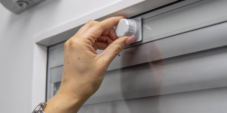 Uni Blinds integral blind options for hospitals ScreenView