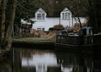 Crucial Factors to Consider When Choosing a Property in Bracknell