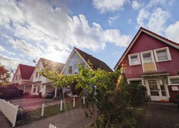 How To Deal With Repairs & Maintenance In Your Rental Property?