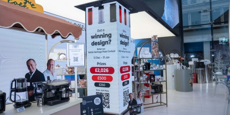 Karaca Celebrates Christmas and New Year with Oxford Street Pop-Up