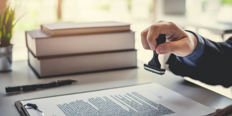 Contemporary Information Corp Helps Clients Track New Screening Laws