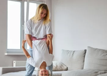 Warm Floors, Lower Bills: The Quiet Case for Water Underfloor Heating
