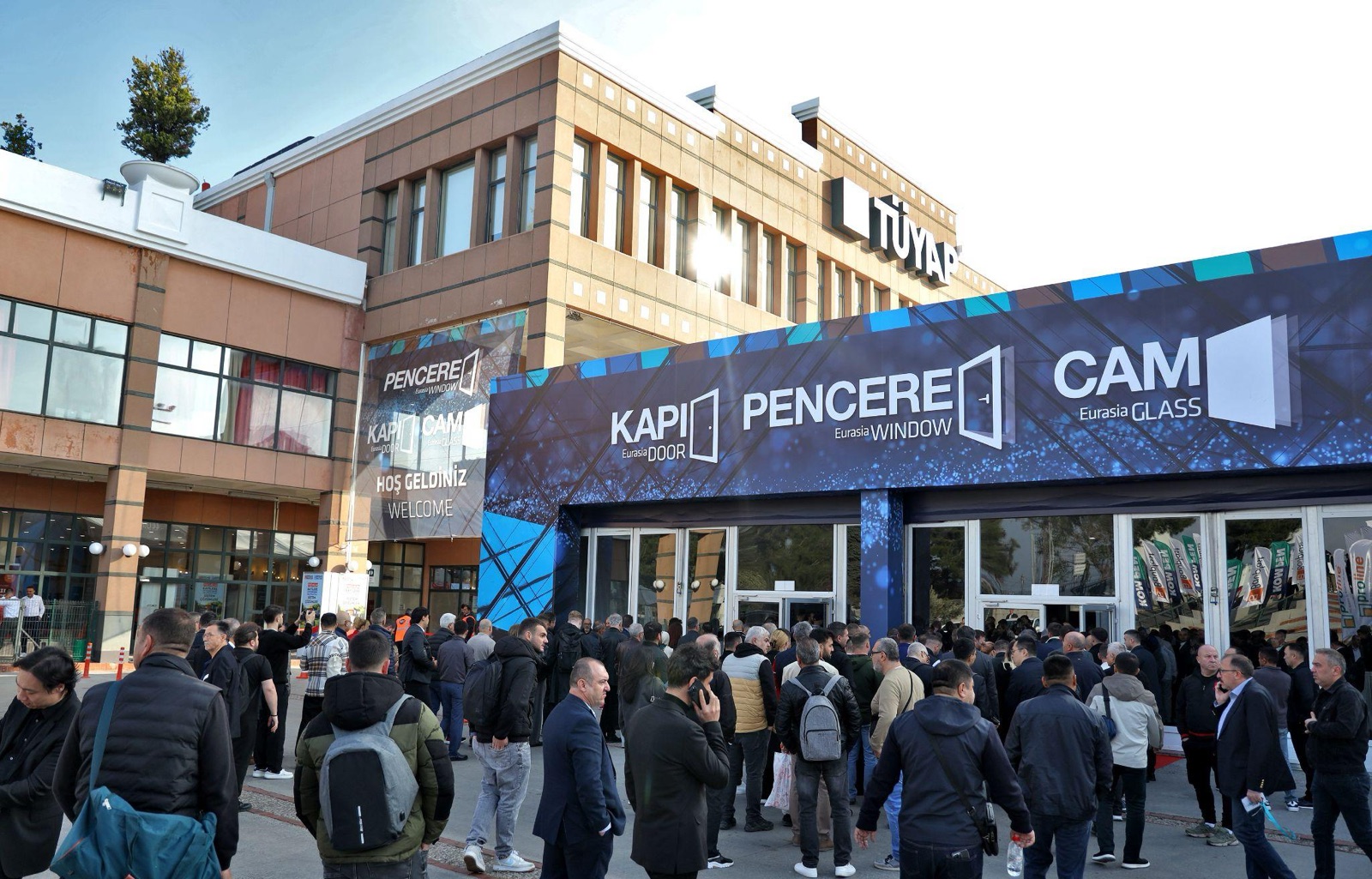 Façades, flat glass and shading systems meet in Istanbul in November 2026: window, door and glass systems on display at the Eurasia fairs in Istanbul